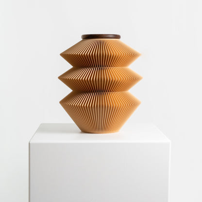 Minka urn made of wood fibers