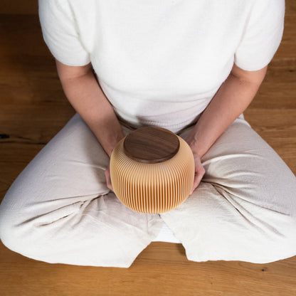 Urn Mini Nesuto made of wood fibers