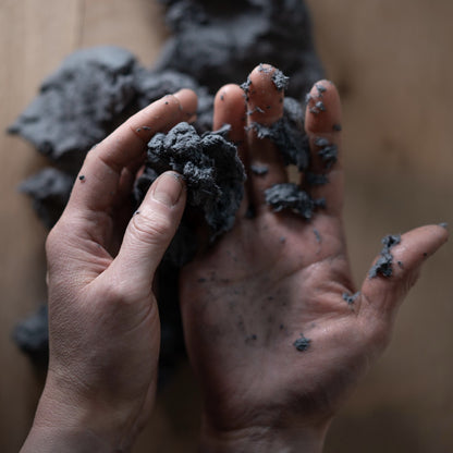 Pulpurne Schiefer, Lindenholz